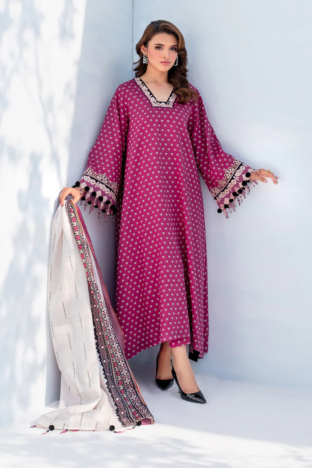 Baroque 3Pc Embroidered Viscose Silk Suit UF-4059