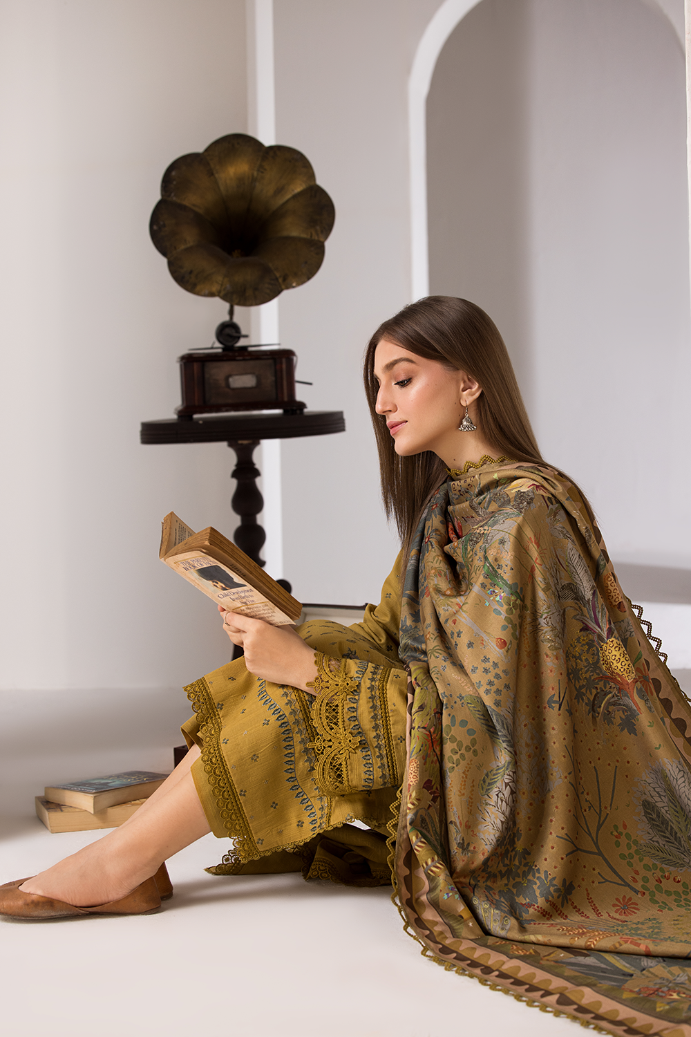 Design 5B Winter Shawl  Unstitched