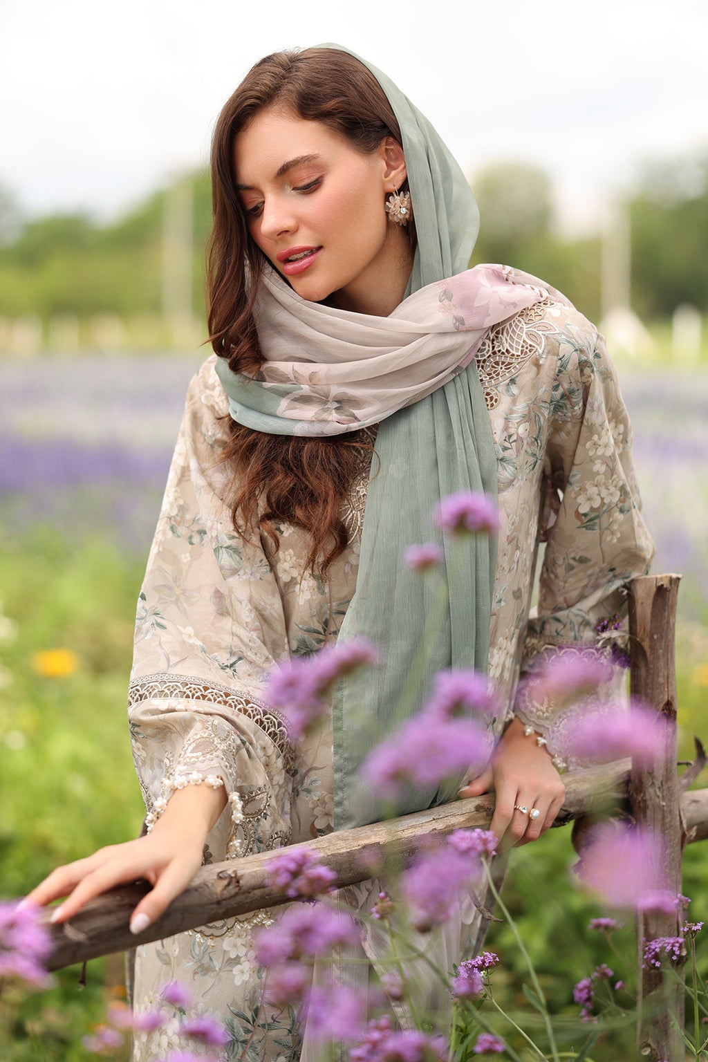 BAROQUE DIGITAL PRINTED LAWN UF-4233