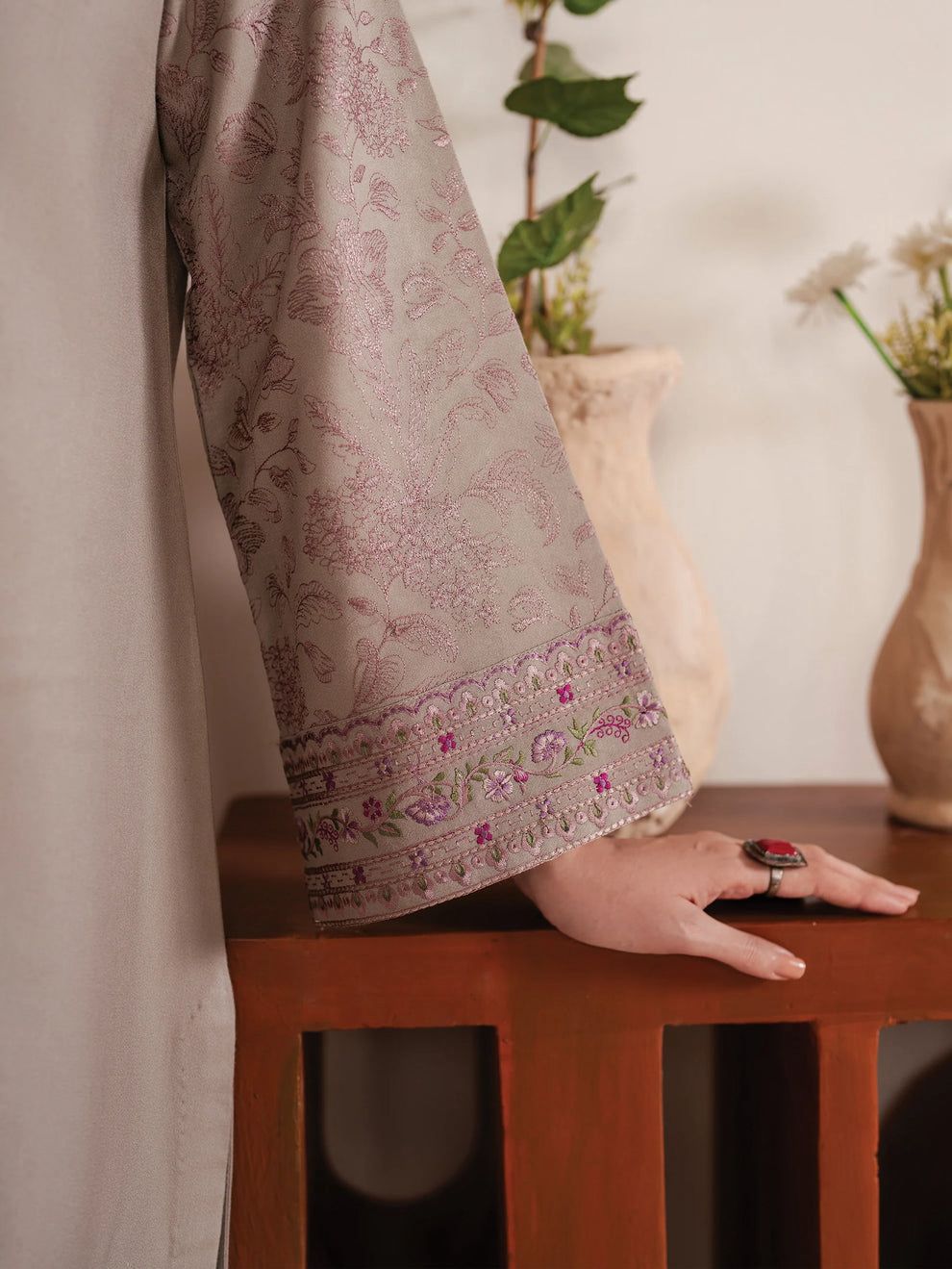 Sapphire SP-34 Embroidered Lawn 3pc