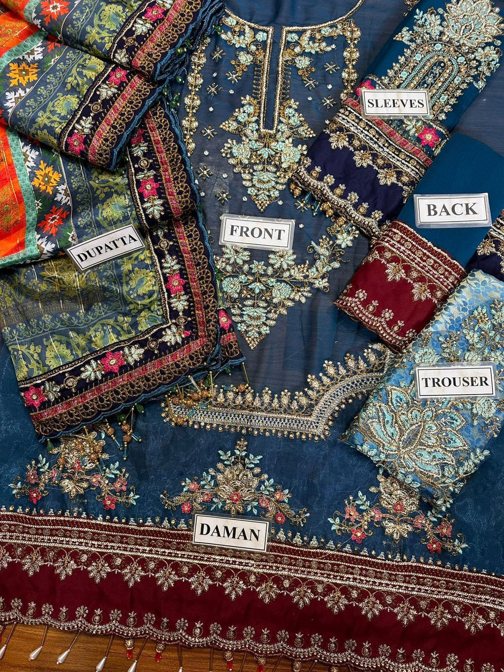 Maria.B Embroidered MIDNIGHT BLUE / Maroon Pure Lawn 3 pc - 08237